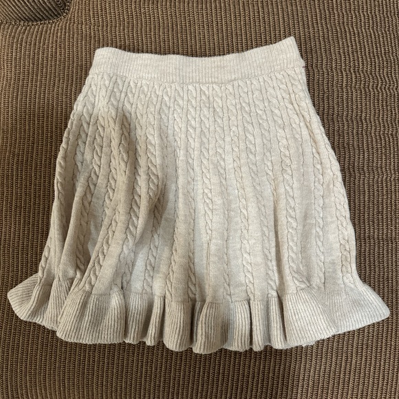 Source Unknown Dresses & Skirts - Women’s Cable Knit Ruffle Hem Skirt - Cream